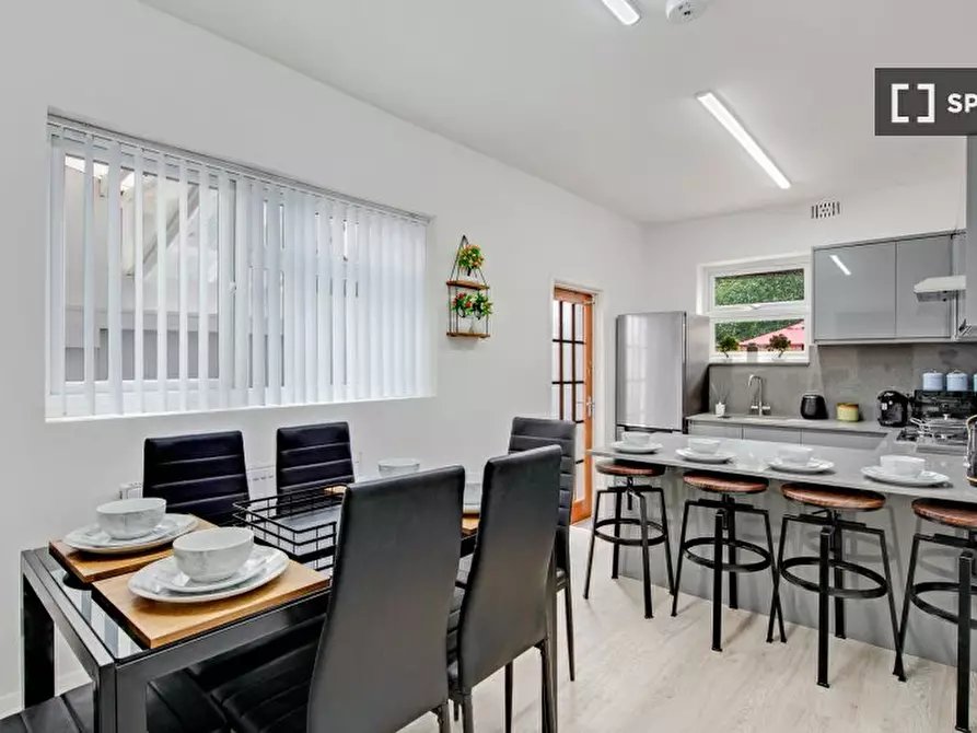 Immagine 6 di Appartamento in affitto  in Mitchley Rd a Tottenham