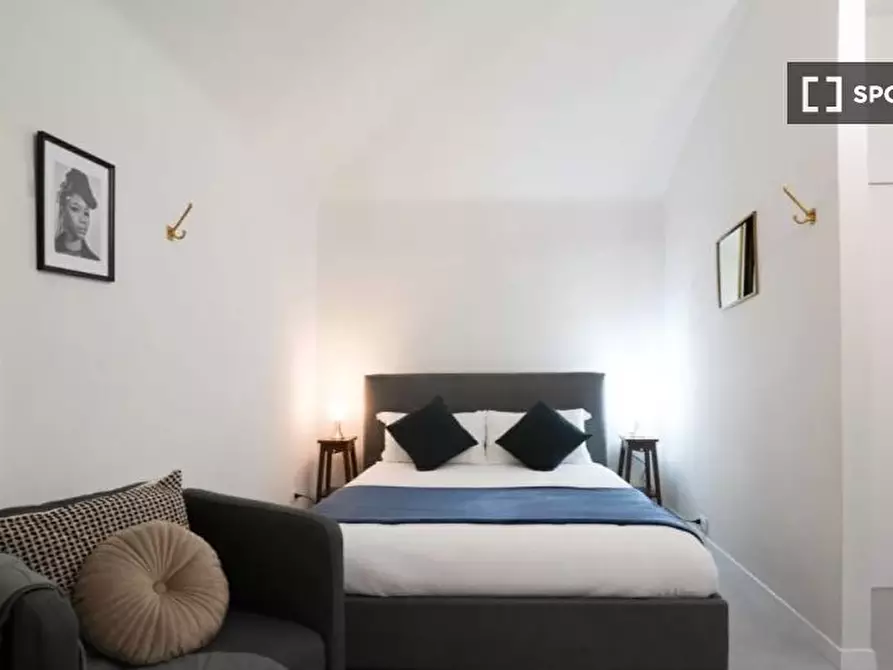 Immagine 5 di Appartamento in affitto  in Via Santa Chiara a Torino