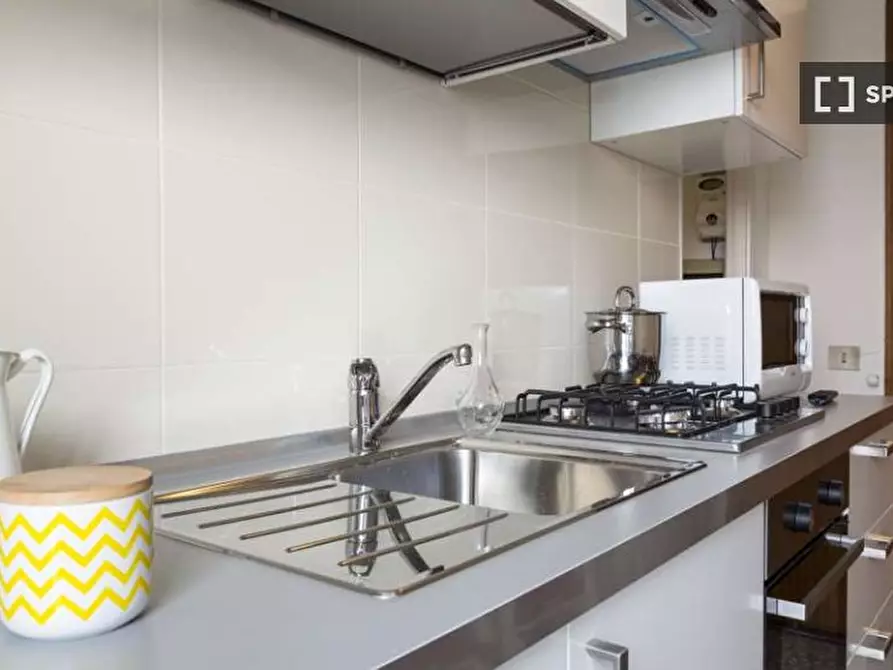 Immagine 10 di Camera condivisa in affitto  in Via dei Mandorli Milan a Monza