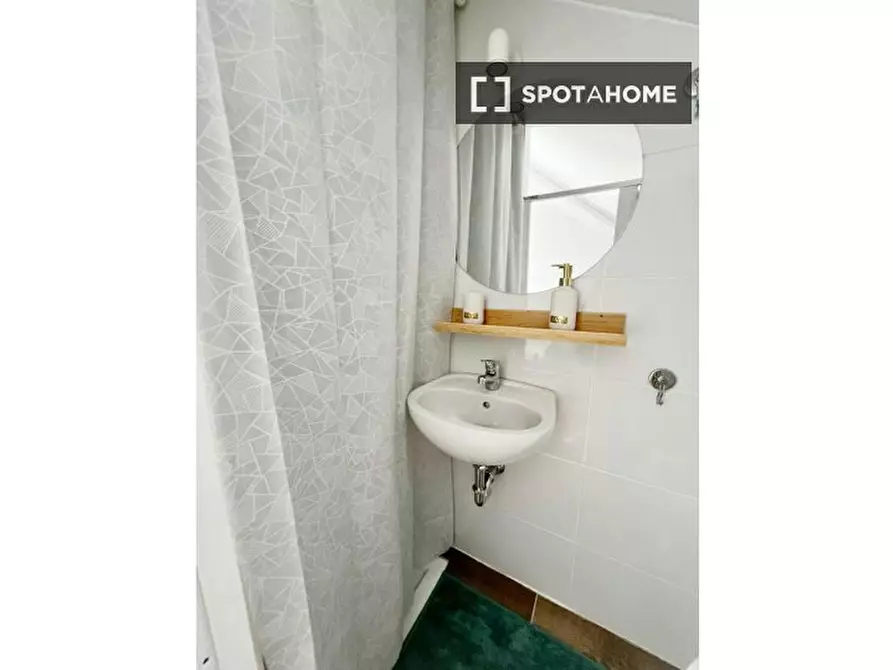 Immagine 5 di Ufficio in affitto  in Via Andrea Maria Ampère a Milano