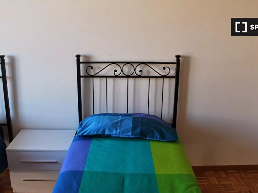 Immagine 7 di Camera condivisa in affitto  in Via Emilio de Marchi a Milano