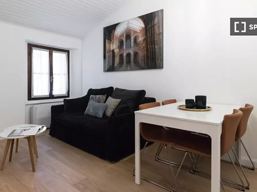 Immagine 4 di Appartamento in affitto  in Via Vigevano a Milano