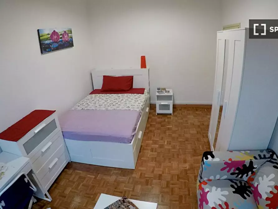 Immagine 6 di Camera condivisa in affitto  in Via Montebello a Firenze