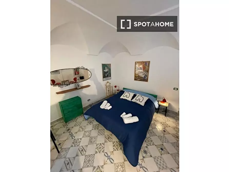 Immagine 19 di Appartamento in affitto  in Vico II Foglie A Santa Chiara a Napoli