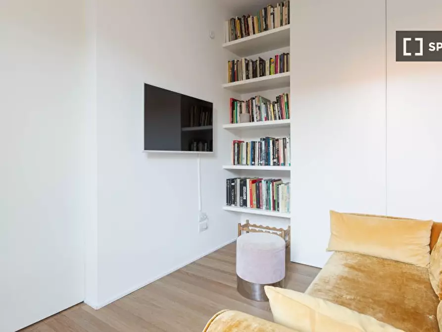 Immagine 8 di Appartamento in affitto  in Via Ciro Menotti a Milano