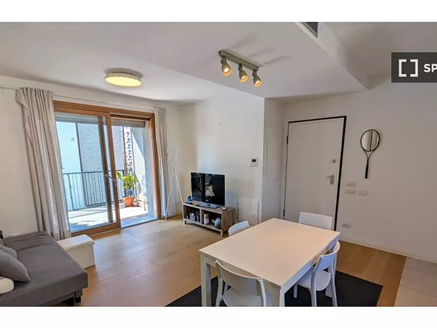 Immagine 6 di Camera condivisa in affitto  in Via Melchiorre Gioia a Milano