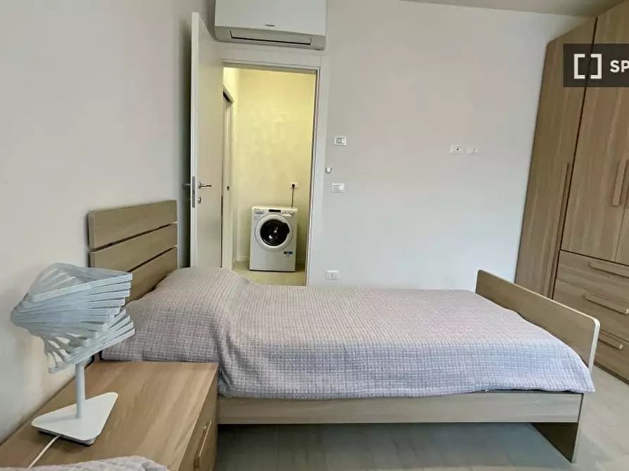 Immagine 11 di Appartamento in affitto  in Via Filippo de Pisis a Bologna