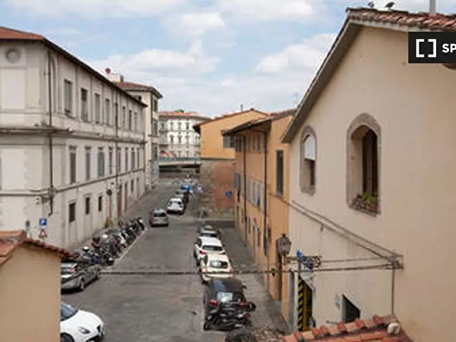 Immagine 6 di Appartamento in affitto  in Borgo S. Frediano a Firenze
