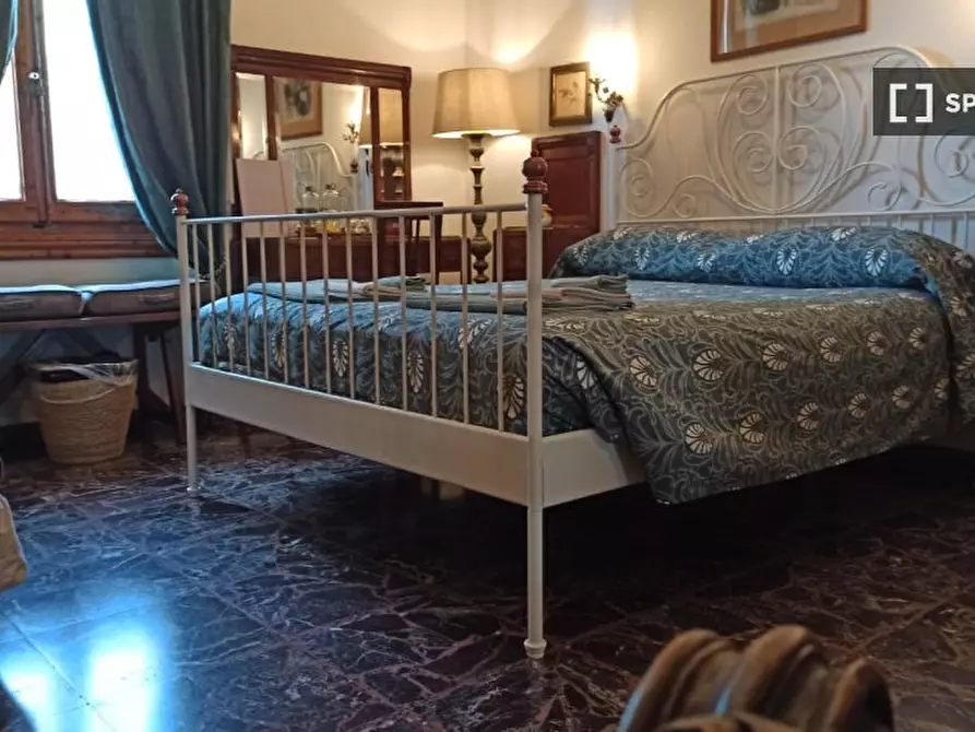 Immagine 7 di Camera condivisa in affitto  in Via Piero Cironi a Firenze