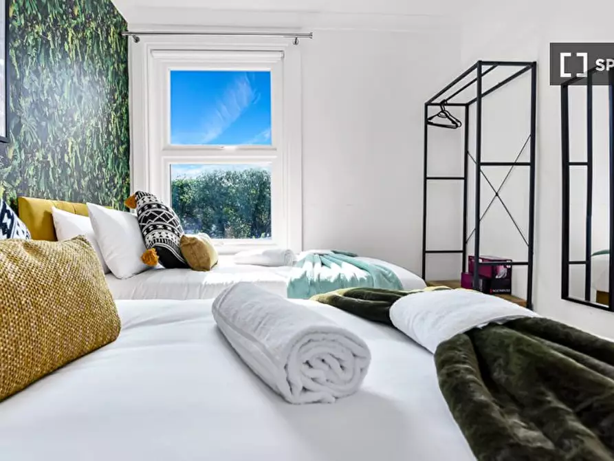Immagine 9 di Appartamento in affitto  in Beechfield Rd a Hackney