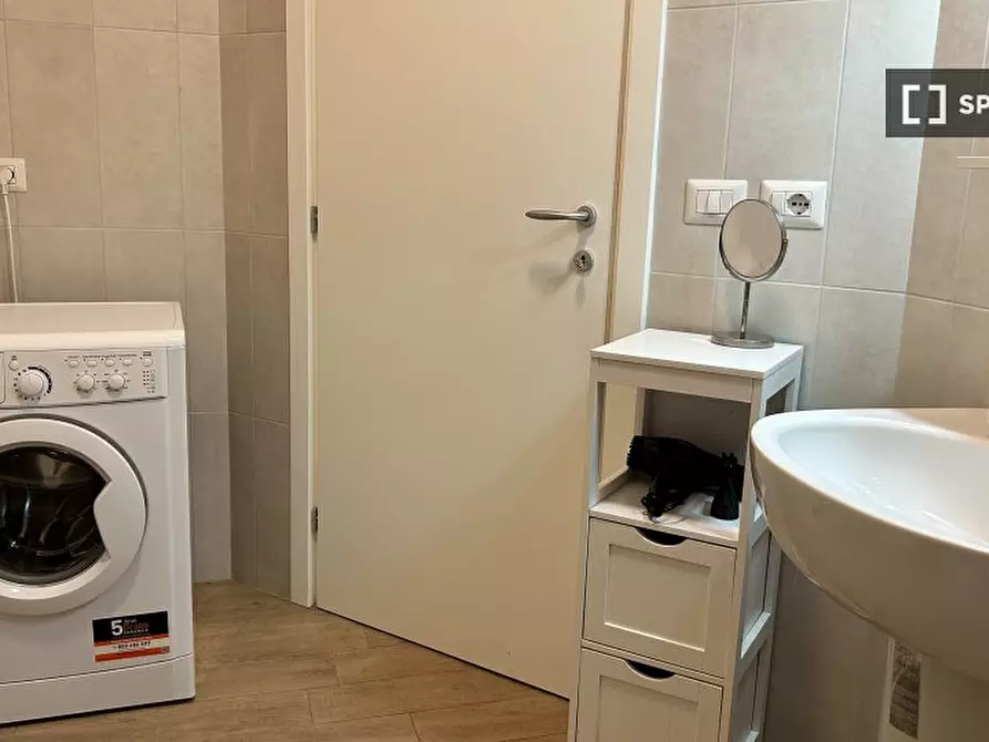 Immagine 9 di Appartamento in affitto  in Viale Elvezia a Milano