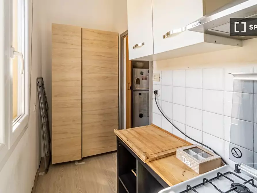 Immagine 5 di Appartamento in affitto  in Via del Lavoro a Bologna