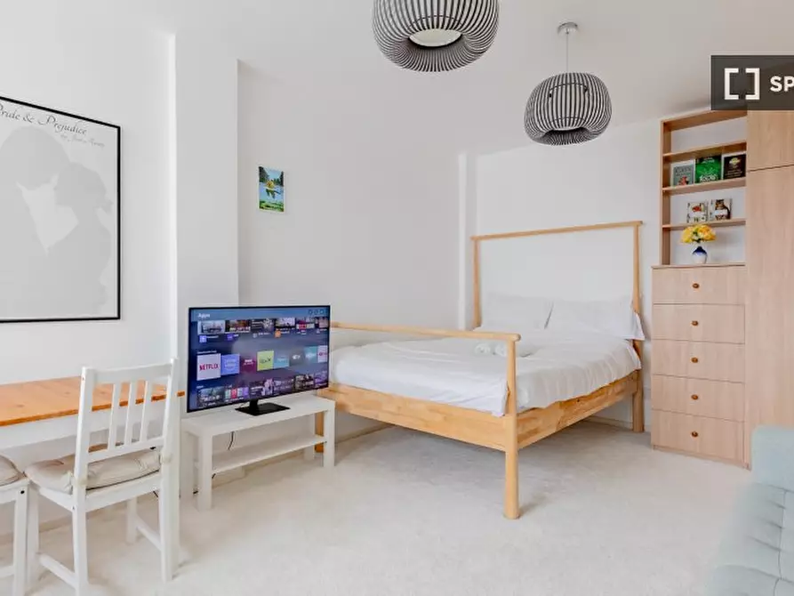 Immagine 16 di Appartamento in affitto  in Woburn Pl a Camden Town