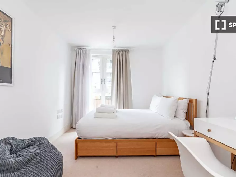 Immagine 3 di Appartamento in affitto  in Queensland Road a Islington