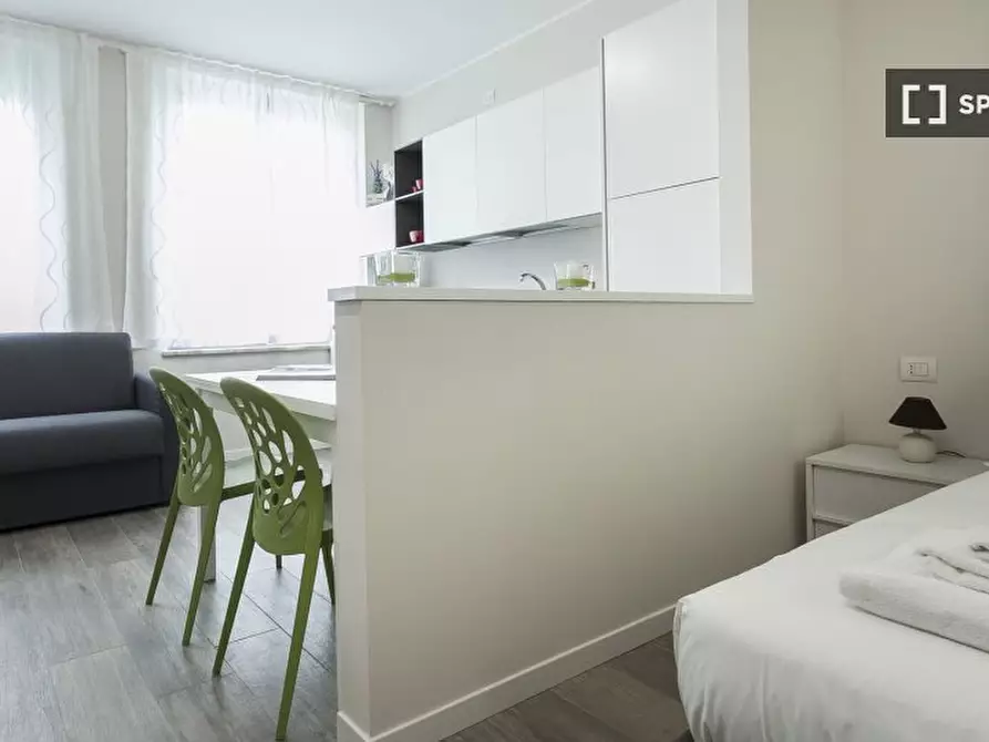 Immagine 6 di Appartamento in affitto  in Piazzale Luigi Cadorna a Milano