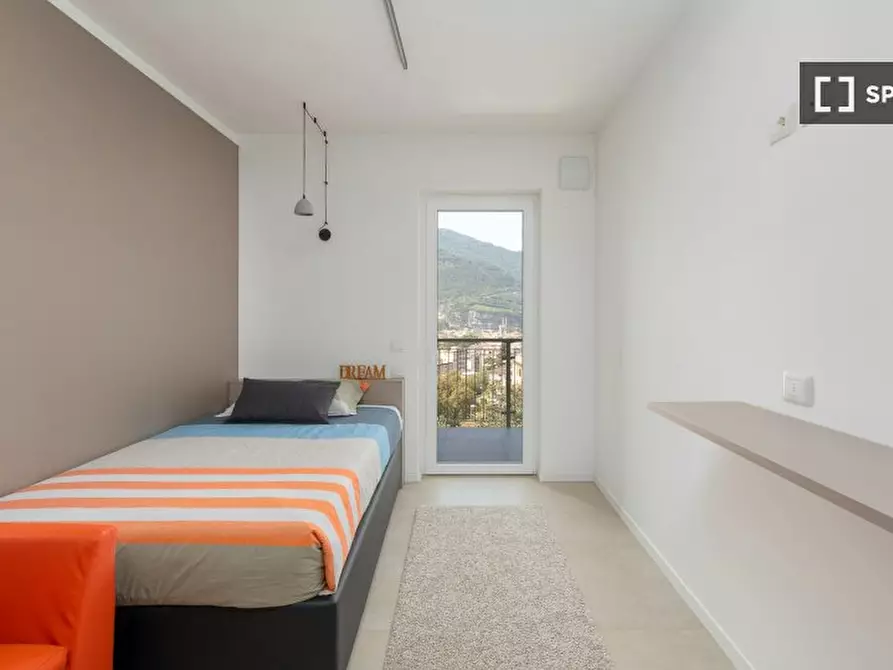 Immagine 17 di Camera condivisa in affitto  in Venezia a Trento