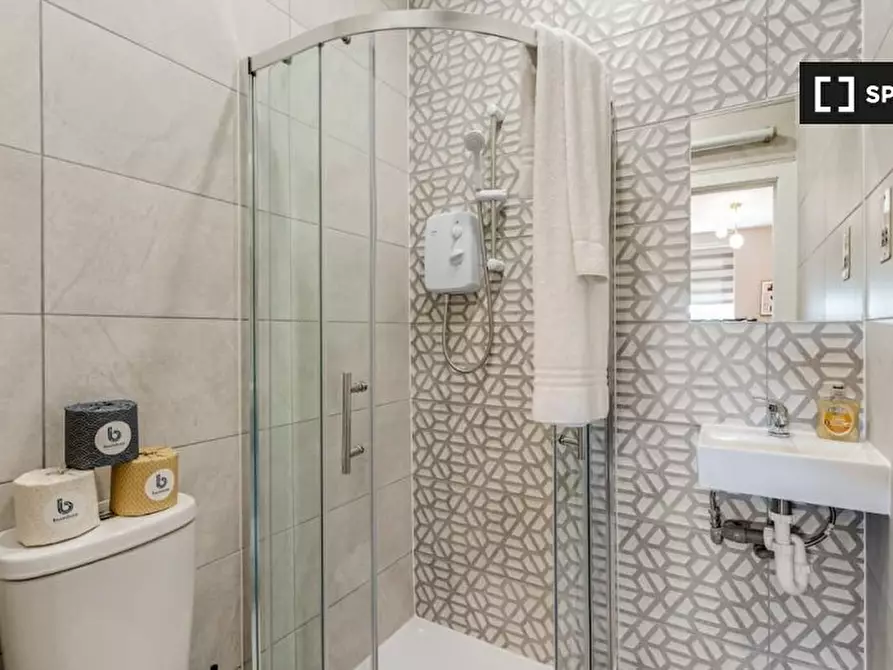 Immagine 9 di Ufficio in affitto  in High Rd a Tottenham