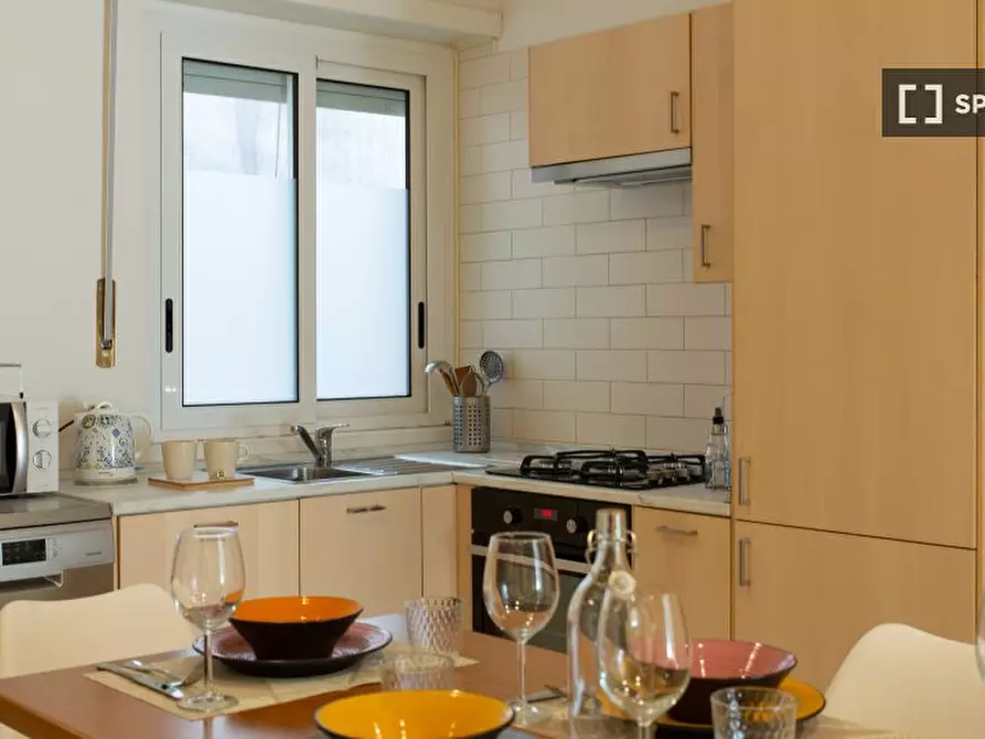 Immagine 15 di Camera condivisa in affitto  in Viale Marco Fulvio Nobiliore, 00175 Roma RM, Italy a Roma