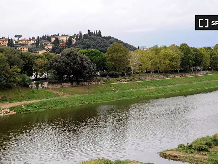 Immagine 11 di Appartamento in affitto  in Lungarno Amerigo Vespucci a Firenze