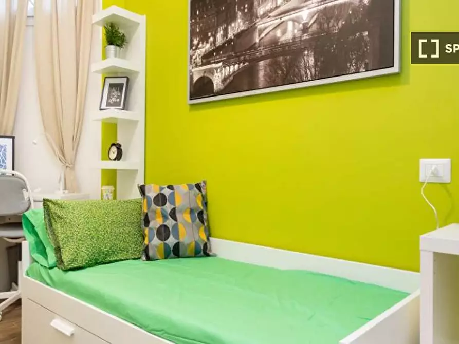 Immagine 2 di Camera condivisa in affitto  in Via Saverio Mercadante a Milano