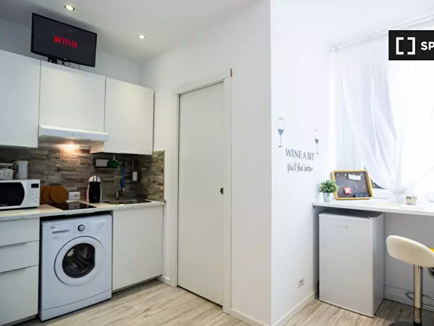 Immagine 3 di Ufficio in affitto  in Via Guido Guinizelli a Milano