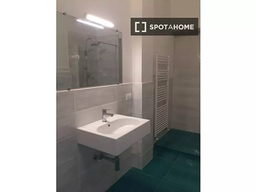 Immagine 2 di Ufficio in affitto  in Via Michele Lessona a Roma