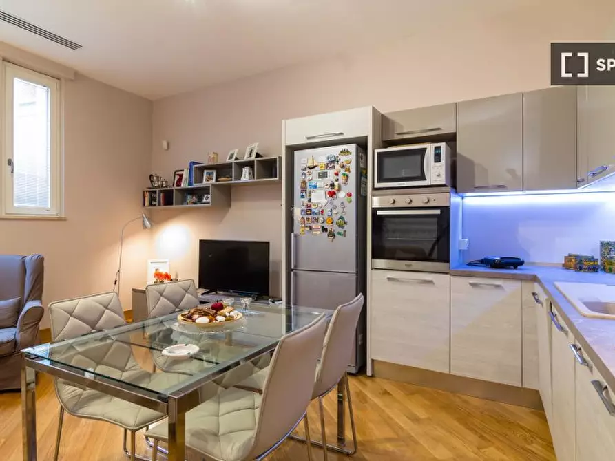 Immagine 12 di Appartamento in affitto  in Via Paolo Emilio Imbriani a Napoli