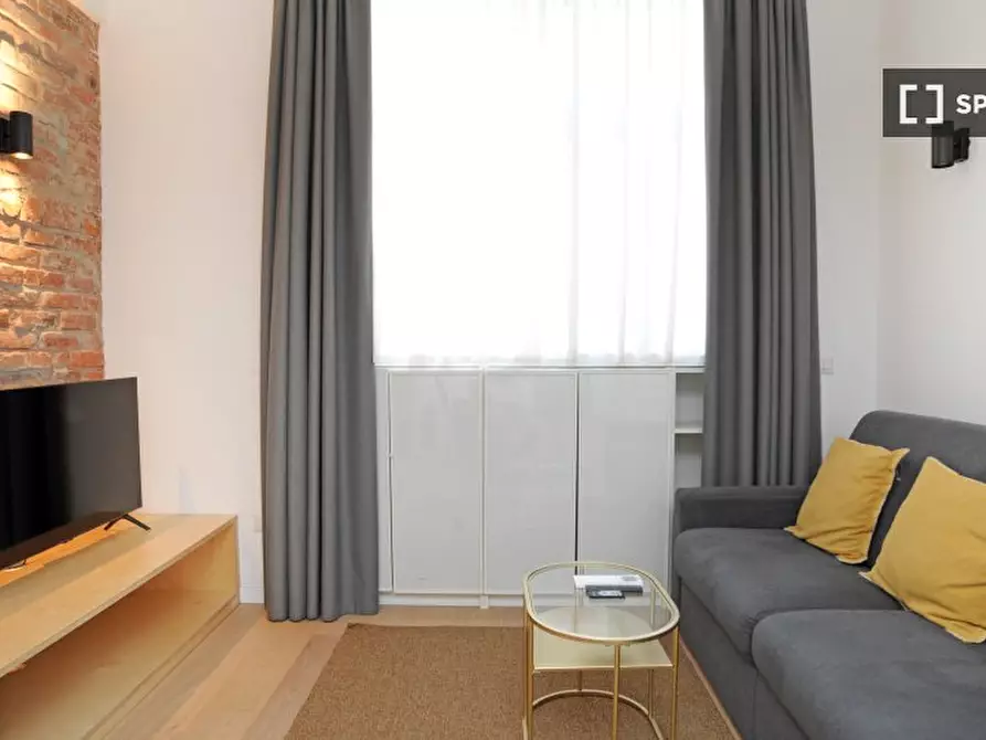 Immagine 9 di Appartamento in affitto  in Via Correggio a Milano