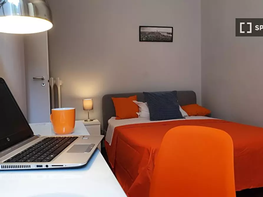 Immagine 7 di Camera condivisa in affitto  in Brianza a Milano