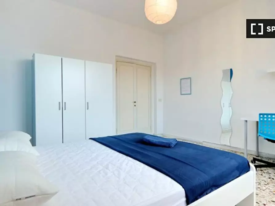 Immagine 14 di Camera condivisa in affitto  in Via Vincenzo Bellini a Firenze