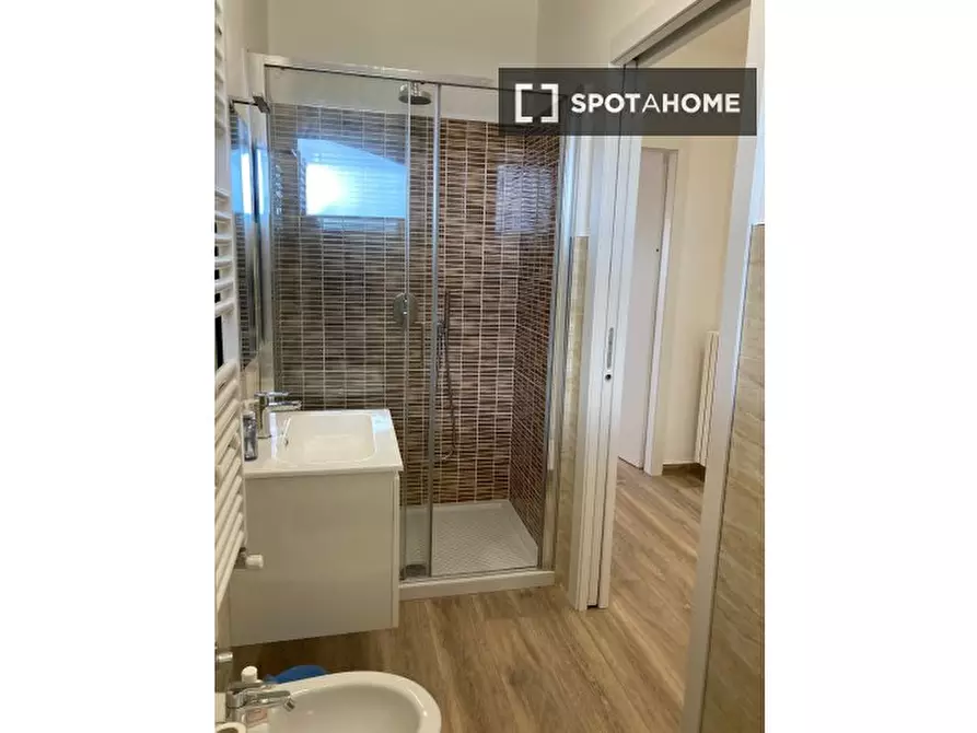 Immagine 8 di Ufficio in affitto  in Via Tommaso Grossi a Rho