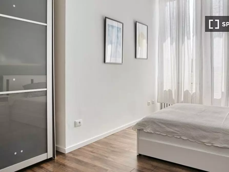 Immagine 2 di Camera condivisa in affitto  in Via Pellegrino Rossi a Milano