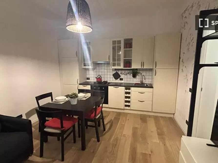 Immagine 3 di Ufficio in affitto  in Via Altaguardia a Milano