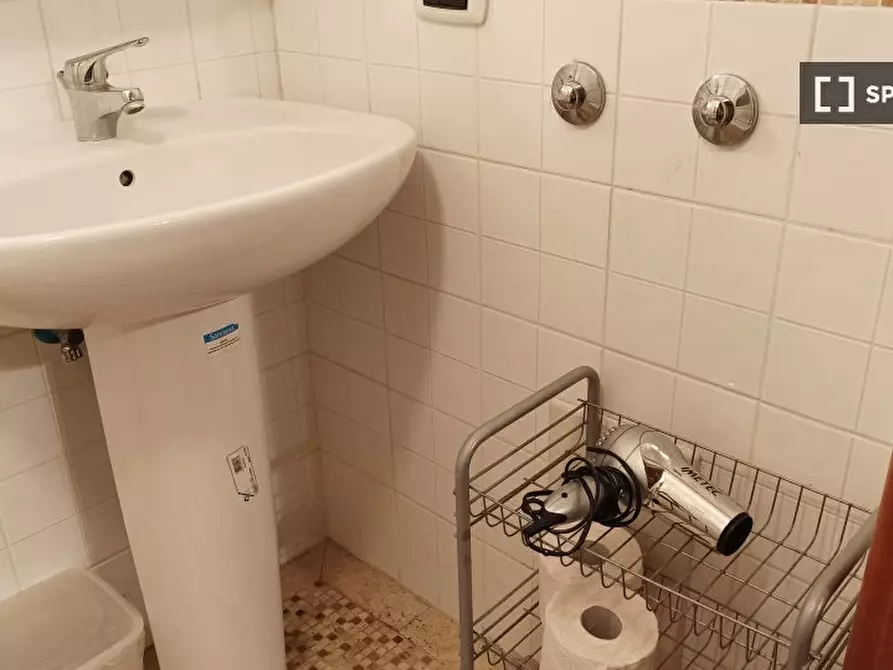 Immagine 19 di Appartamento in affitto  in Via del Carmine a Napoli