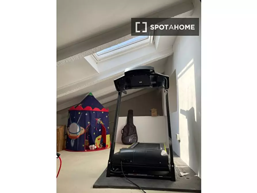 Immagine 9 di Camera condivisa in affitto  in Via Giuseppe Massarenti a Bologna