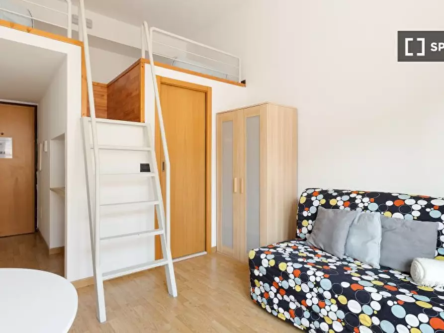 Immagine 3 di Ufficio in affitto  in Corso Magenta a Milano