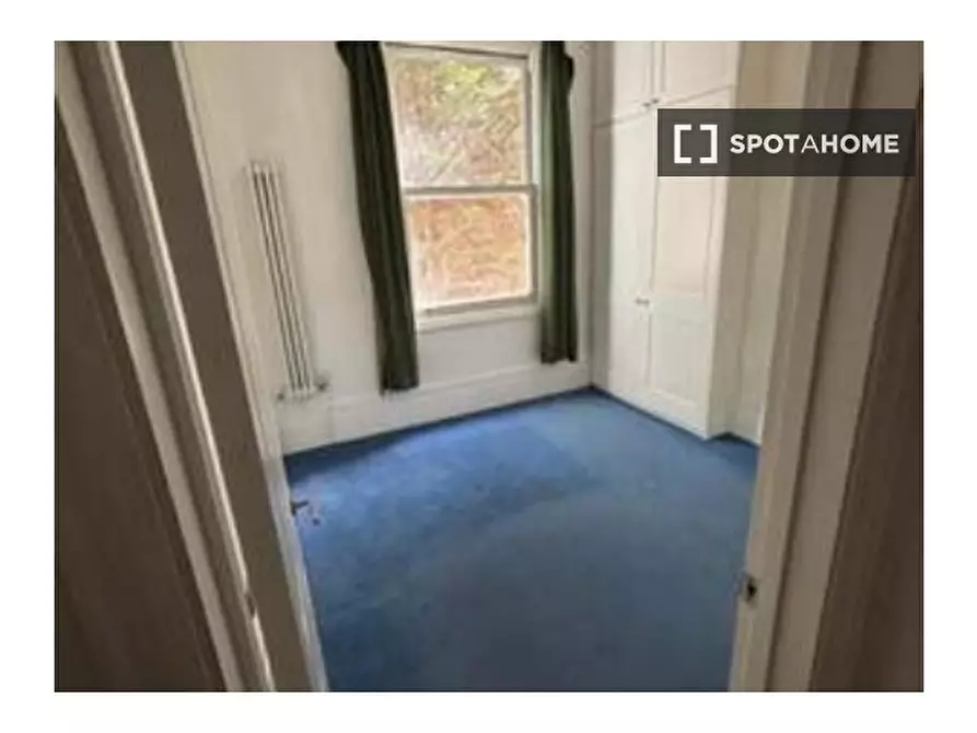 Immagine 5 di Appartamento in affitto  in Chiswick High Road a Hounslow