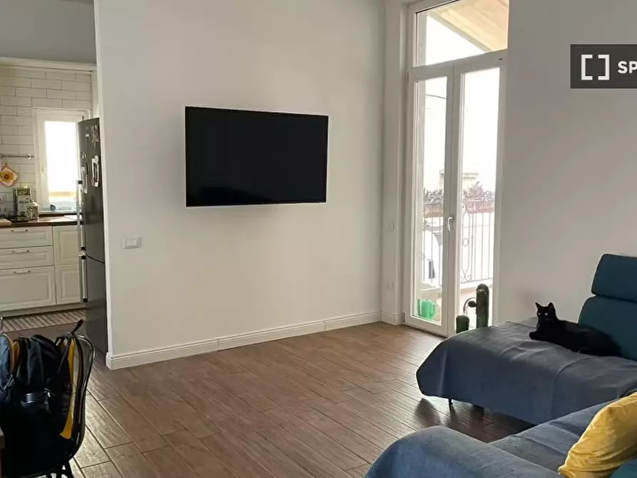 Immagine 10 di Camera condivisa in affitto  in P.za Dante a Napoli