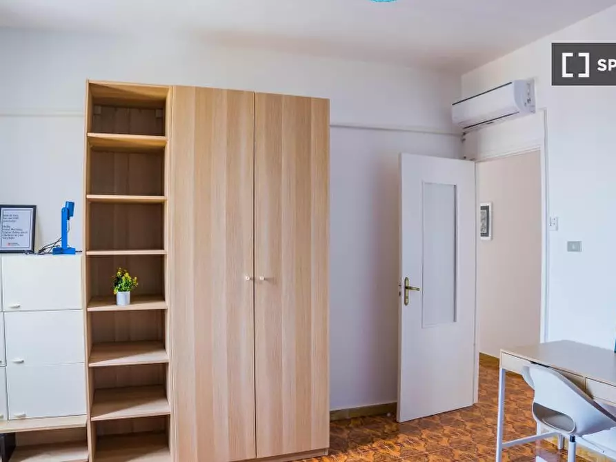 Immagine 2 di Camera condivisa in affitto  in Goldoni a Cagliari