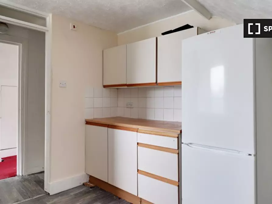 Immagine 4 di Appartamento in affitto  in Sydney Rd a Tottenham