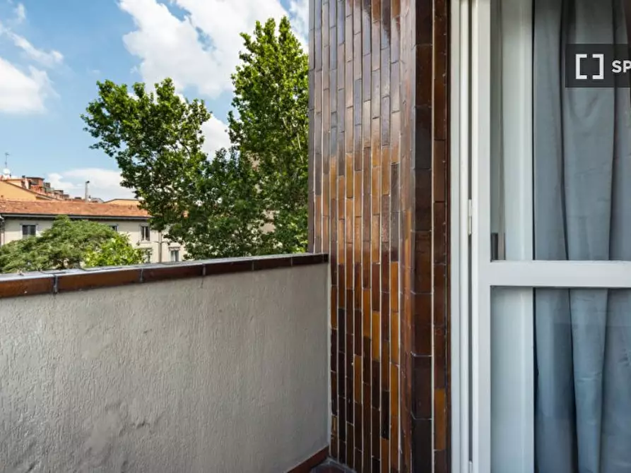 Immagine 2 di Camera condivisa in affitto  in Viale Tibaldi a Milano