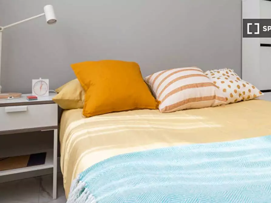 Immagine 2 di Camera condivisa in affitto  in Viale Bligny a Milano