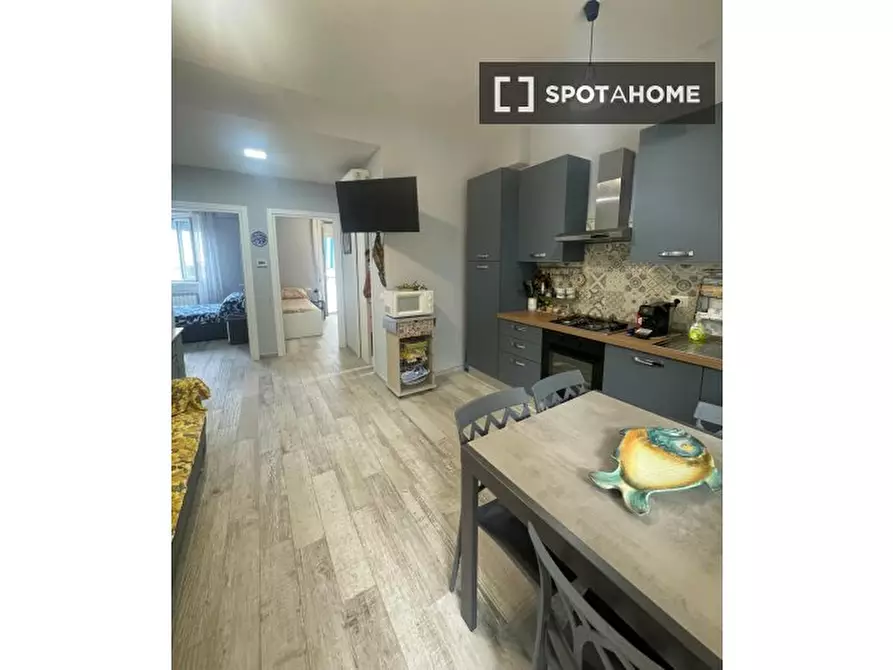 Immagine 2 di Appartamento in affitto  in Via delle Tartane a Roma