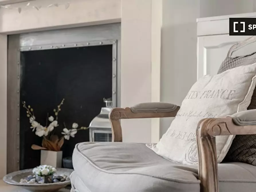 Immagine 15 di Appartamento in affitto  in Queenstown Rd, Battersea, London, UK a Lambeth