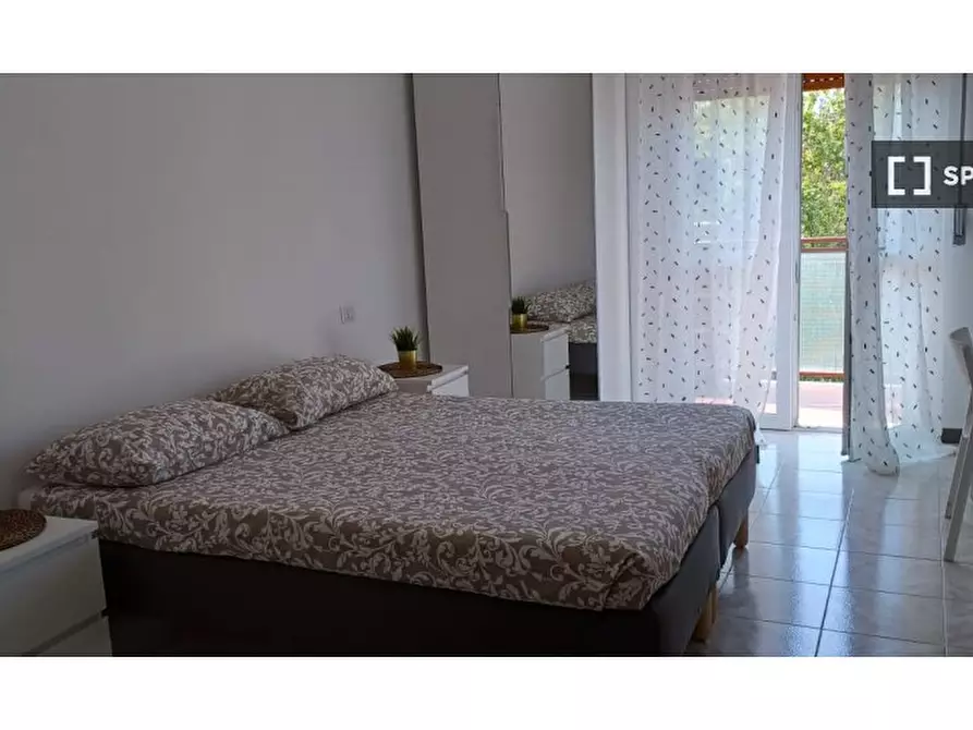 Immagine 8 di Camera condivisa in affitto  in Via Lanfranco della Pila a Milano