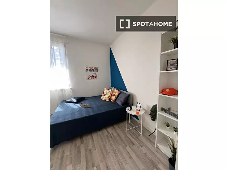 Immagine 3 di Camera condivisa in affitto  in Fabio Filzi a Trento