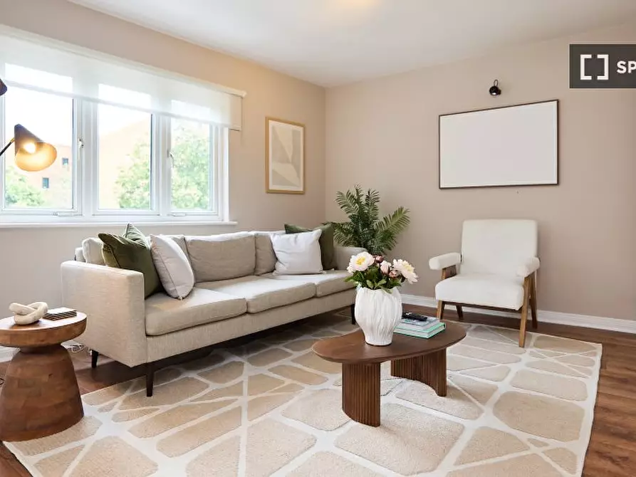 Immagine 10 di Appartamento in affitto  in Mellish Street a Poplar