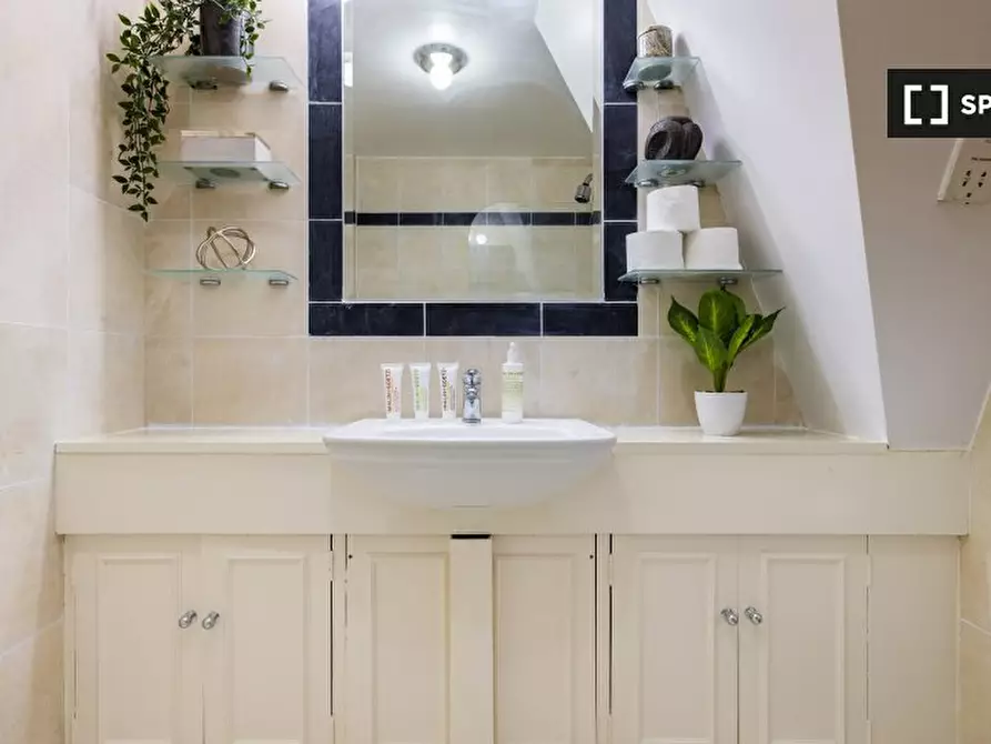 Immagine 6 di Appartamento in affitto  in Wellington Rd a Paddington