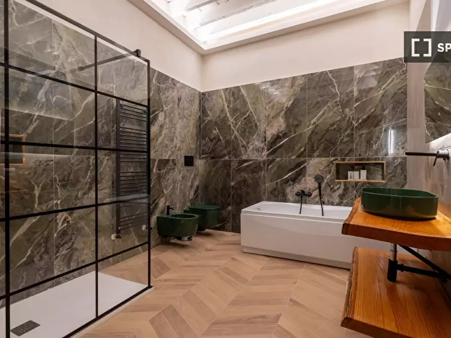 Immagine 11 di Appartamento in affitto  in Via Guelfa a Firenze