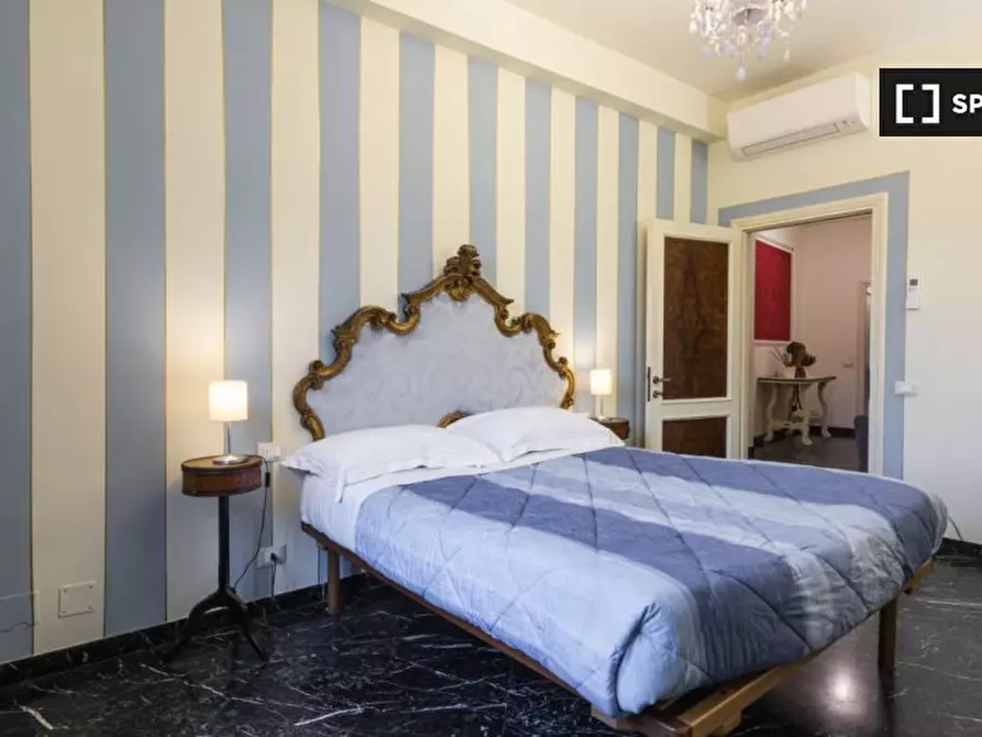 Immagine 9 di Appartamento in affitto  in Via dell' Oriuolo a Firenze